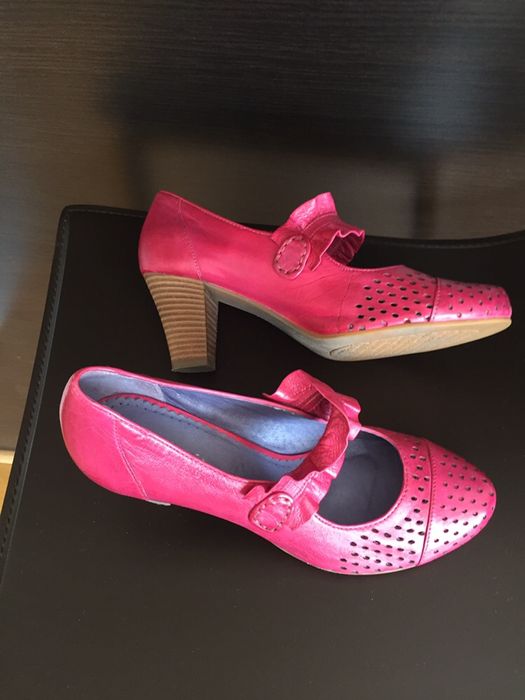 Дамски обувки