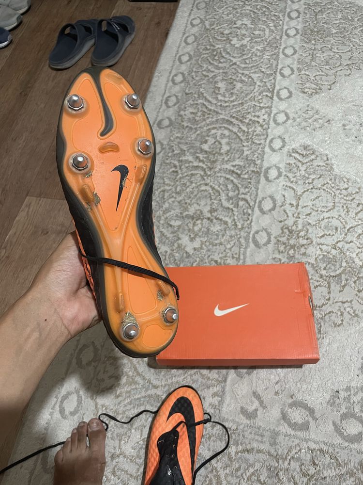 Hypervenom бутсы