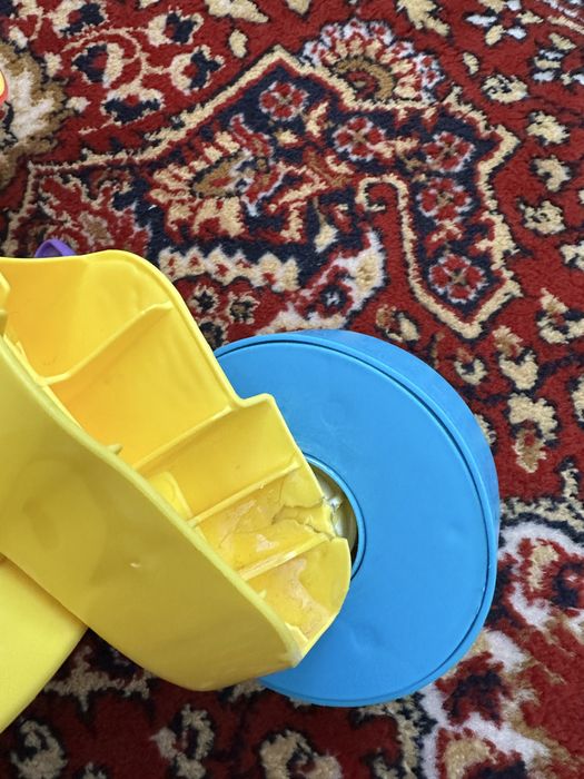 Лот играчки за бебе