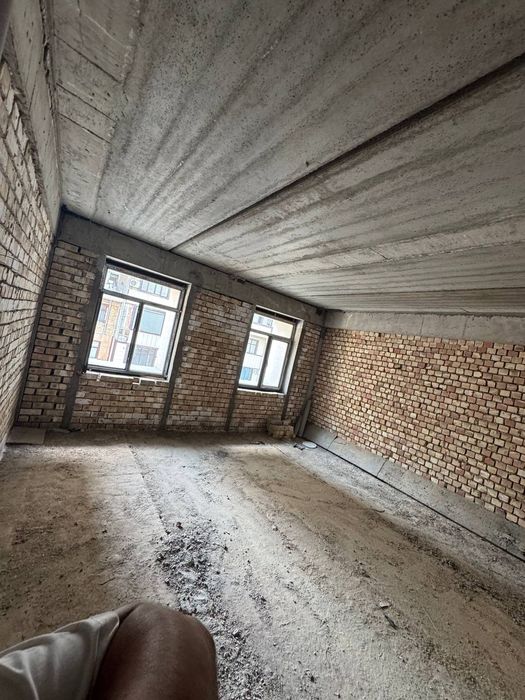 Продается дюплек квартира 88 кв.м 2/3 этаж сергели