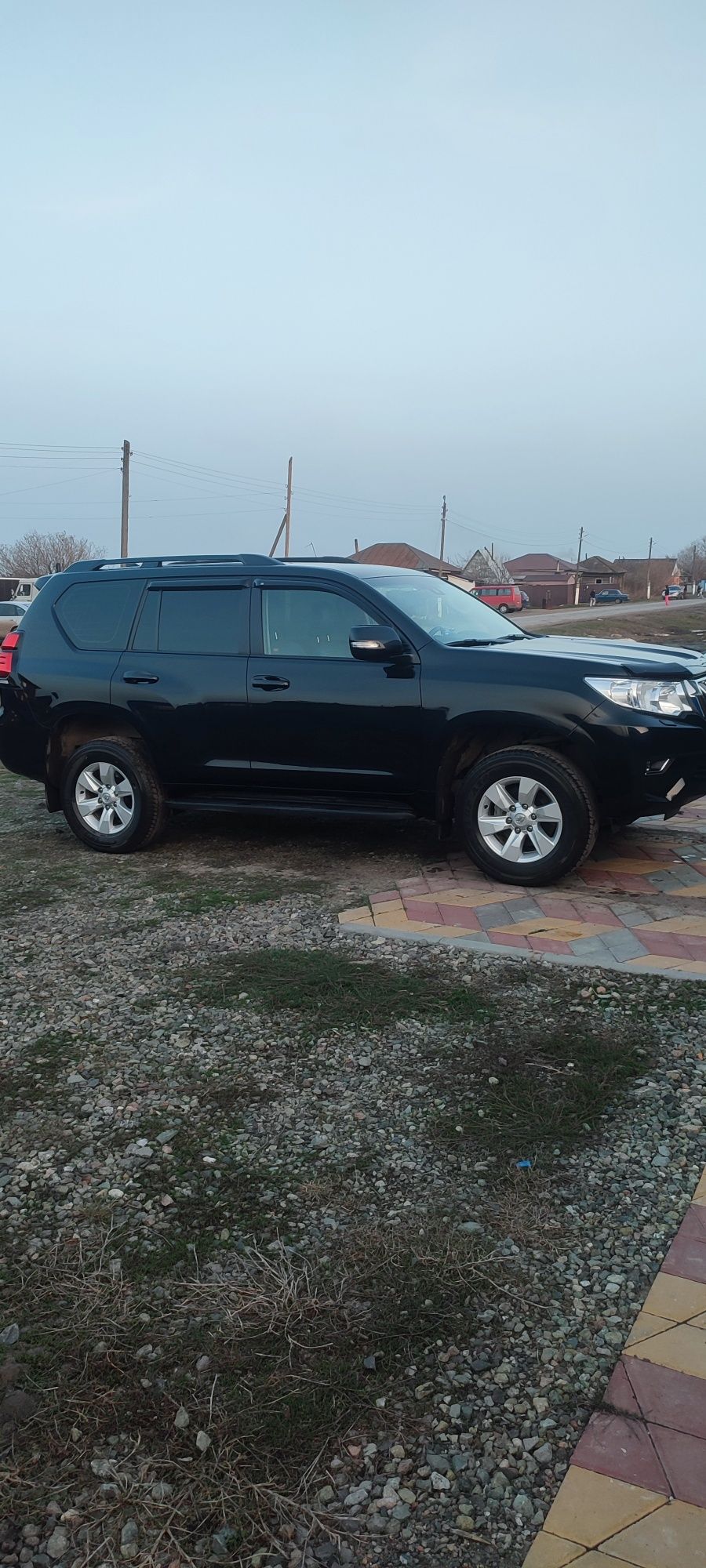 Продам toyota land cruiser prado 150