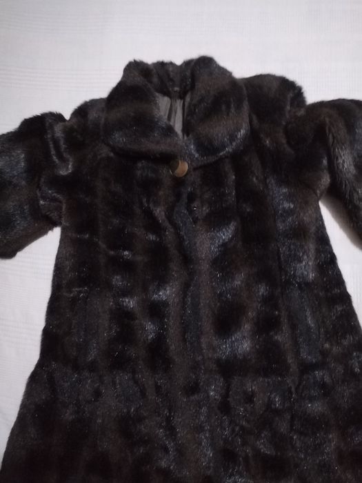 Дамско еко палто с косъм