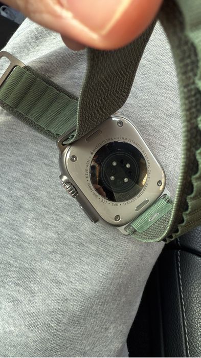 Часы Apple Watch 8