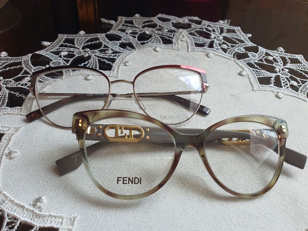 Rama ochelari noua,  originala FENDI.. CAT EYES. Model nou.