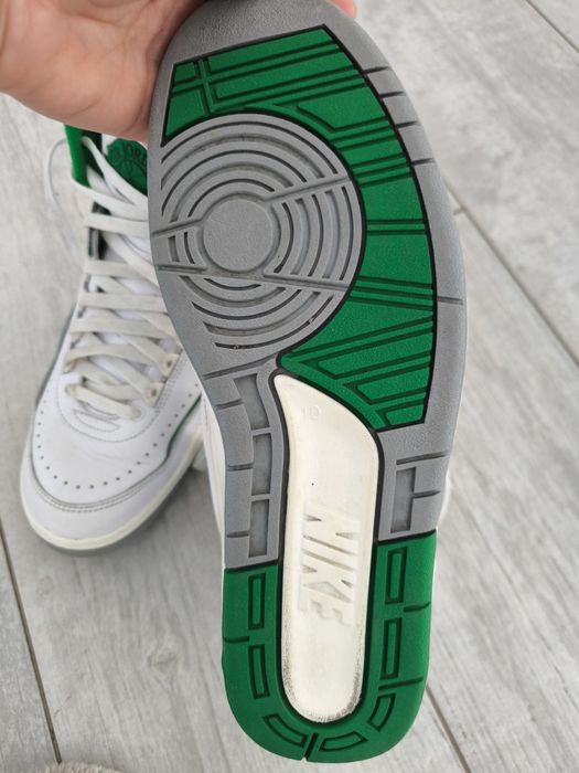 Vând  Air Jordan 2 Retro "Lucky Green"