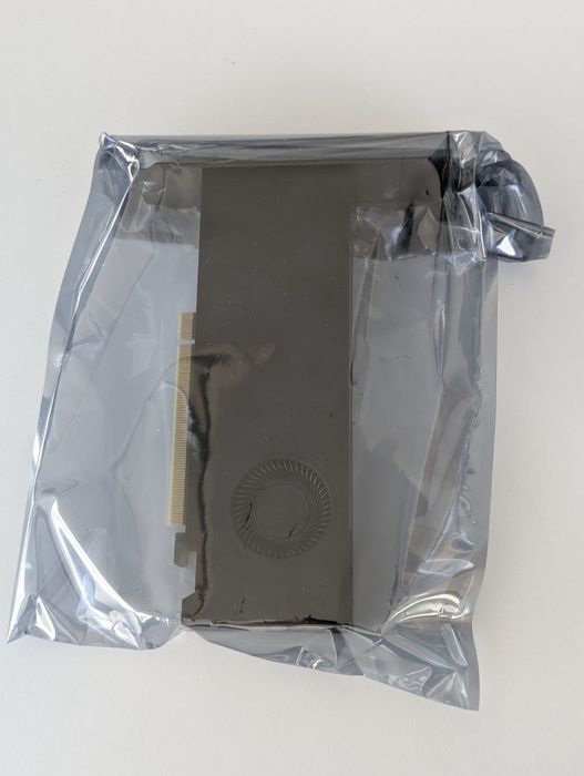 Placă Video HP NVIDIA RTX A2000 (12GB GDDR6) - NOUĂ + accesorii