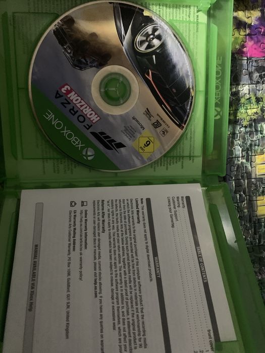 Xbox one 2 controllere+5 jocuri