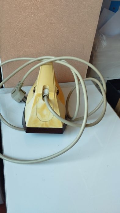 Утюг советский, знак качества, ГОСТ