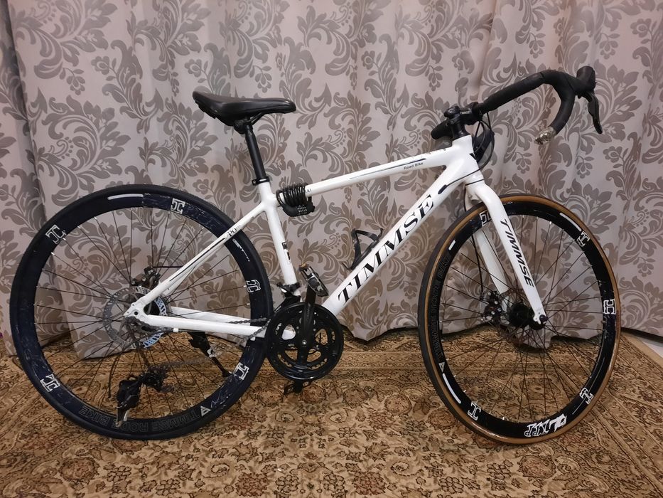 Срочно продается Велосипед Шоссейный.