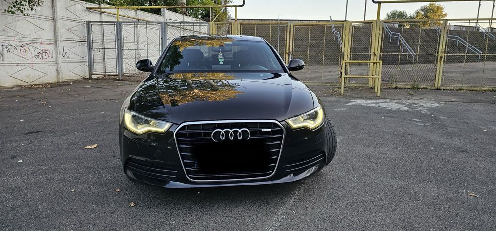 Dezmembrez Audi A6 C7 3.0 TDI CLAB S LINE / ly9b