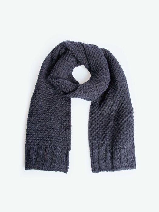 Подарявамe зимна приказка с топли шалове.