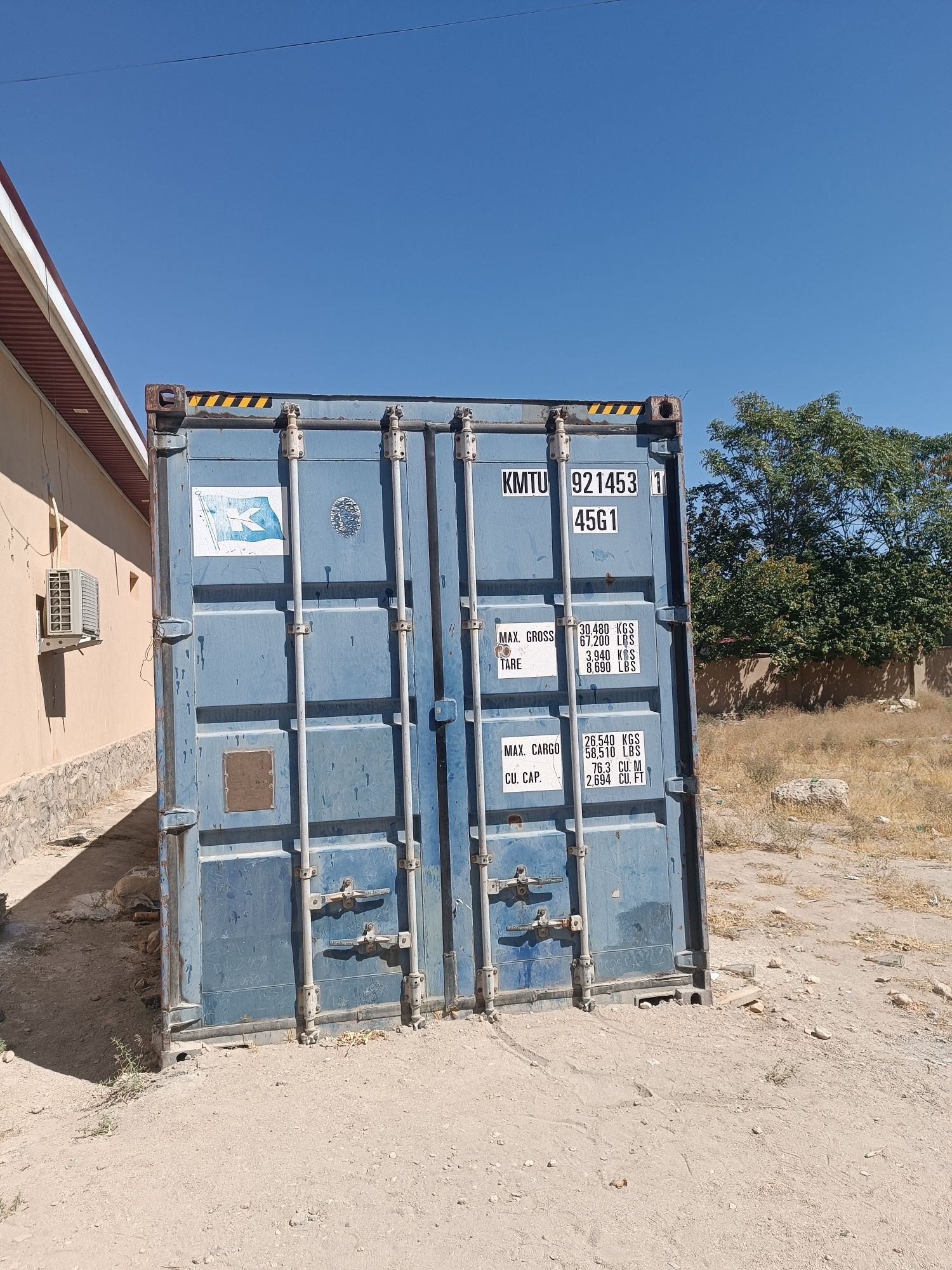 Konteyner sotiladi 2000$