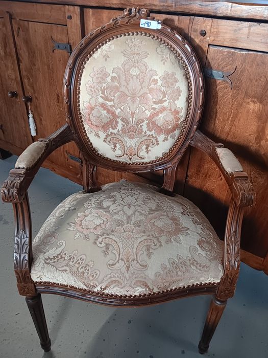 Старинни кресла - различни модели