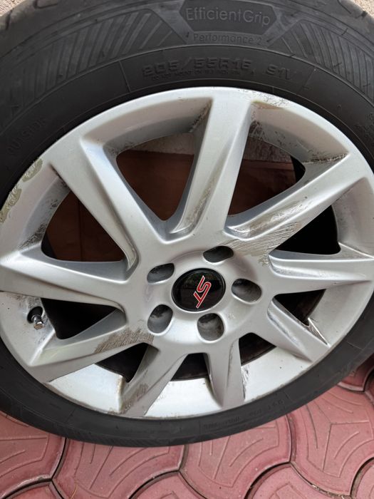 Vand roti 205/55 r16 jante oem vw anvelope goodyear