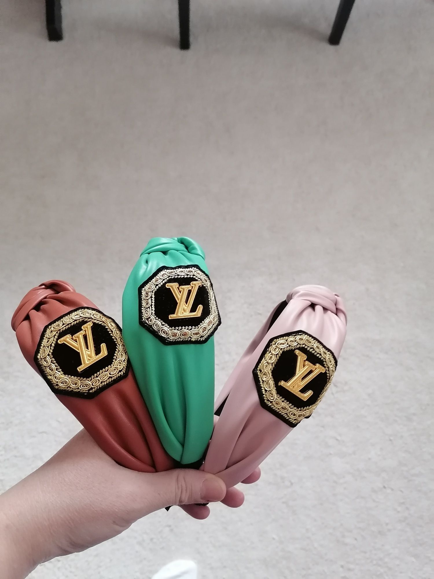 Cordeluta verde tip turban
