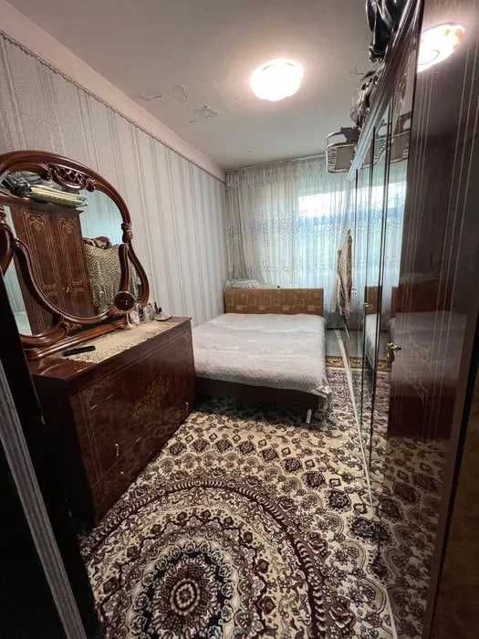 Продается квартира на Юнусабаде