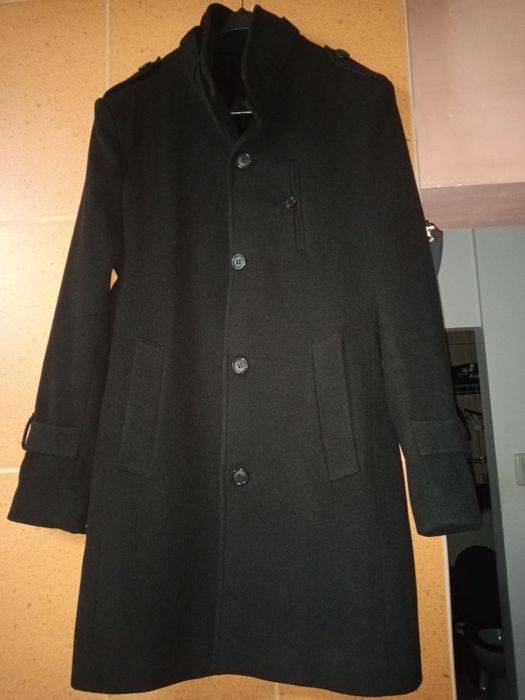 Vând  palton elegant Nr 38/40/M