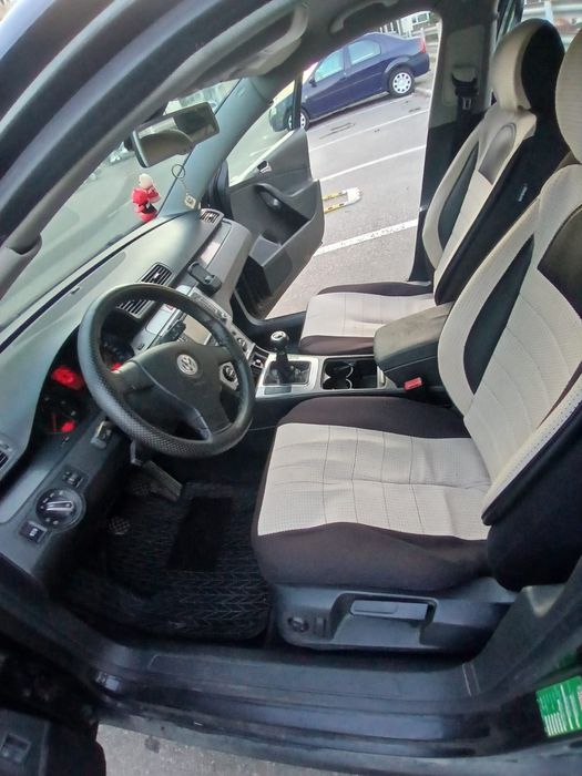 Vând Skoda Octavia 2