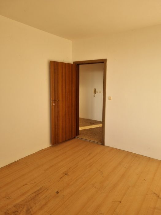 Двустаен апартамент Кошарица вилна зона 1.5 до Лидл