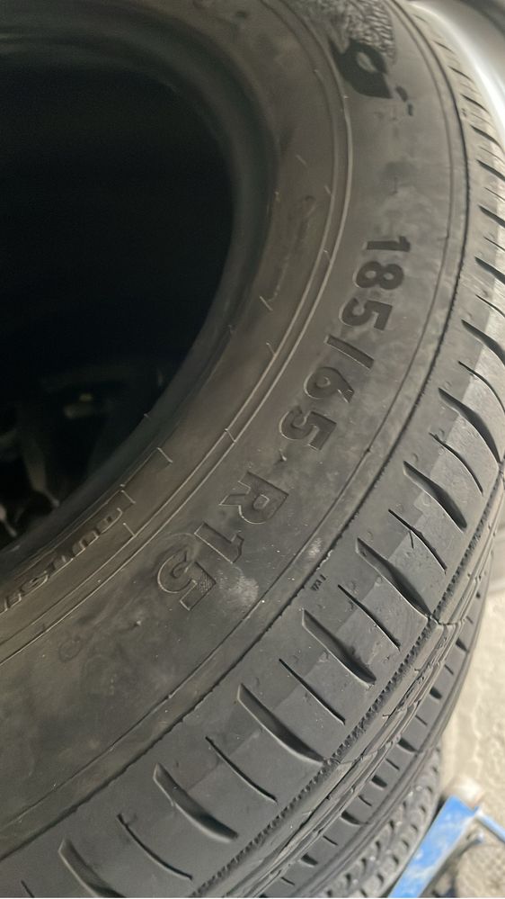 Продам шины 185/65 R15
