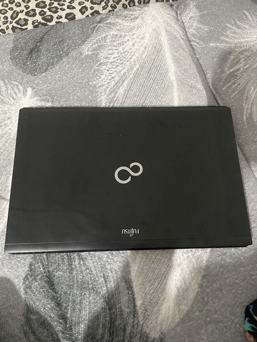 Laptop Fujitis..