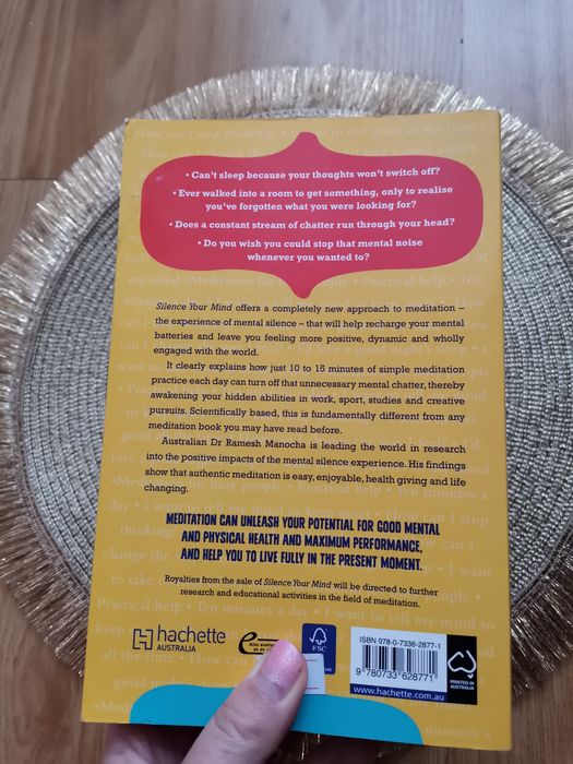 Carte în limba engleză