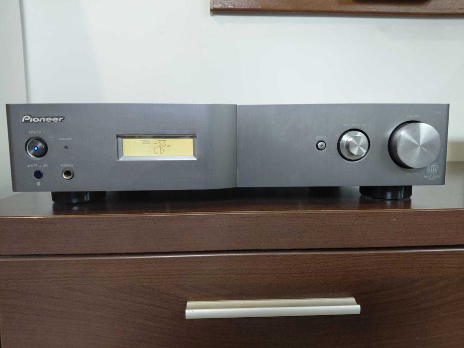 Linie Audio Hi-Fi PIONEER+Boxe Monitor Audio MMP 2 Stare Impecabilă