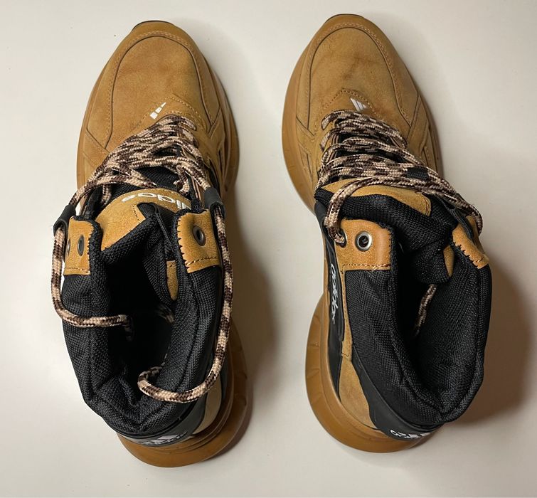 Ghete Adidas noi 40 si 41
