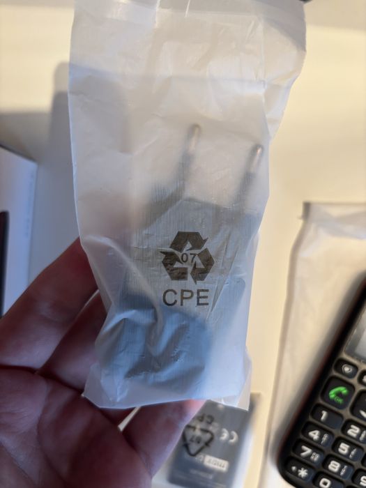 telefon cu butoane maxcom