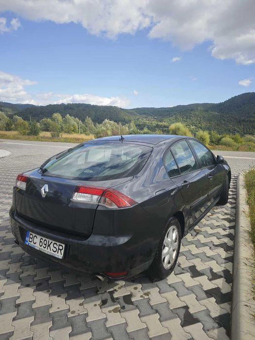Vând Renault Laguna