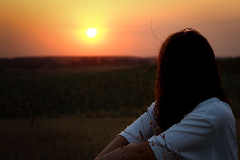 Vând Canon EOS 60D + obiectiv 28-135mm f4.5-5.6