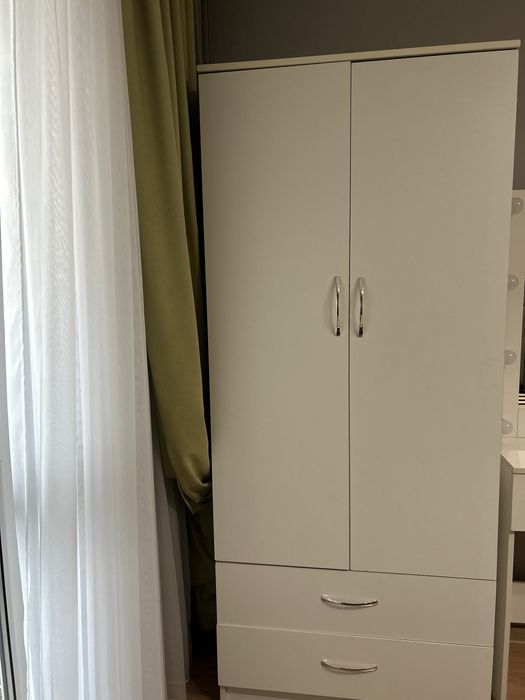 Продам шкаф в идеальном состоянии