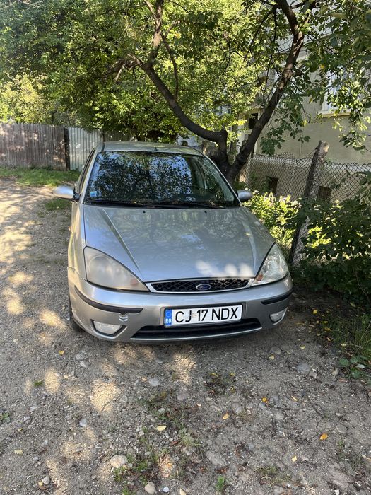 Vand Ford Focus gri