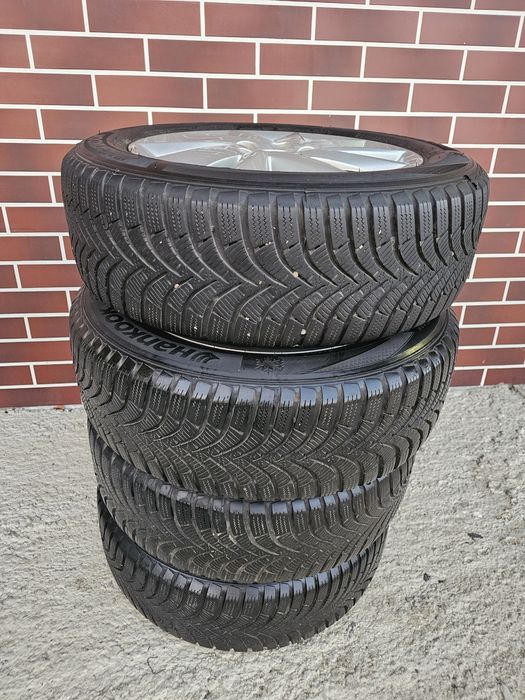 Jante Seat Ibiza 15" / Cauciucuri 185/60/15 Hankook iarna 2021 /