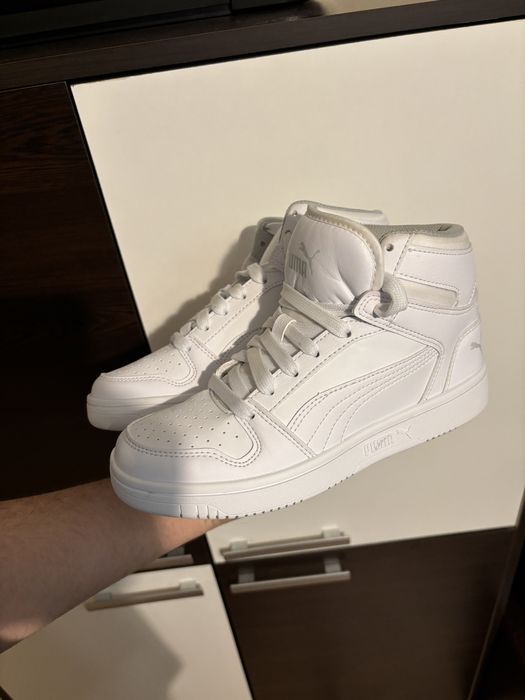 Обувки puma