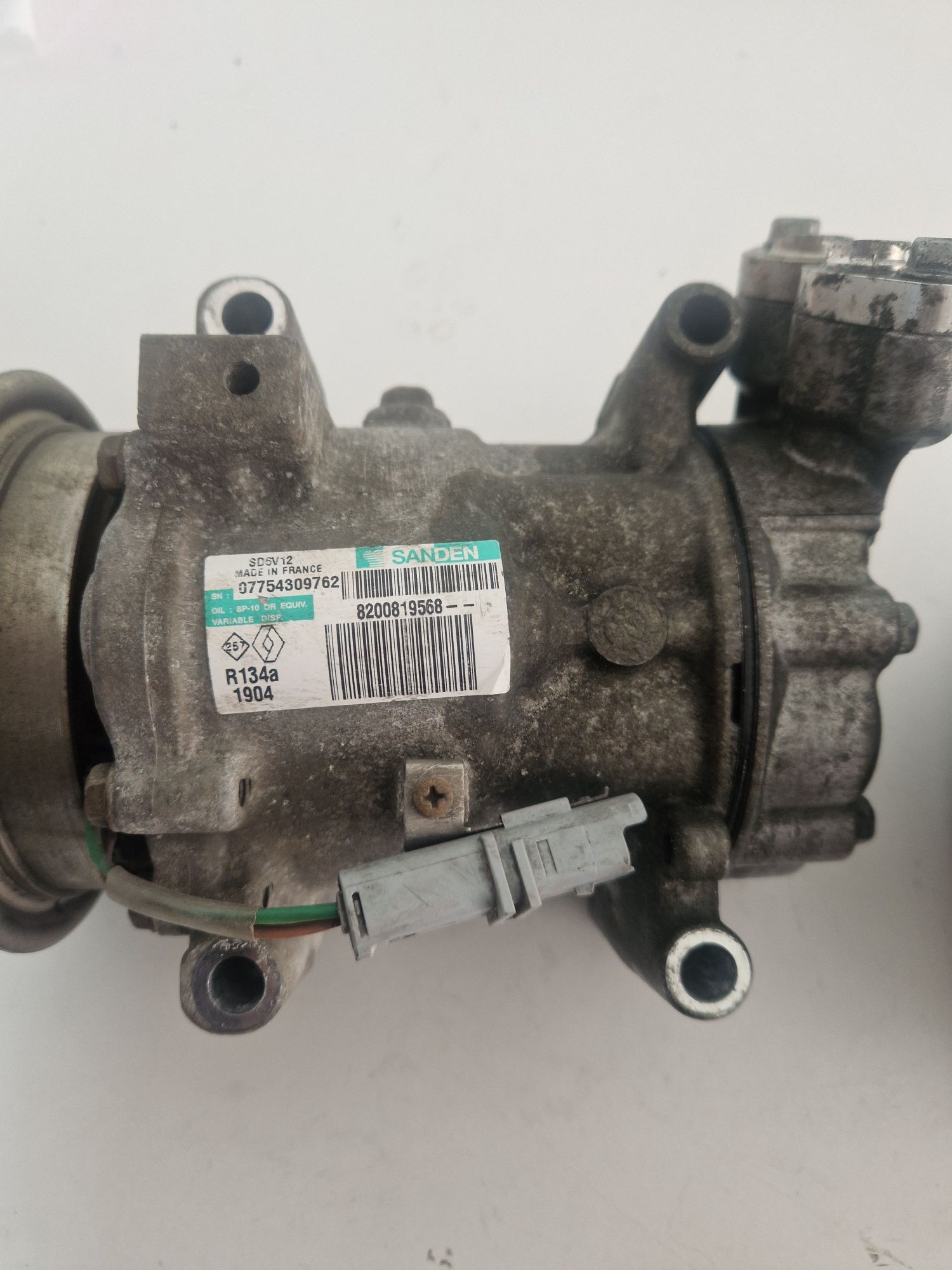 Diferite piese Renault Clio motor 1.2 benzina an 2007