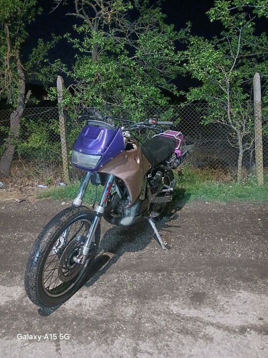 Априлиа пегасо 125 2t