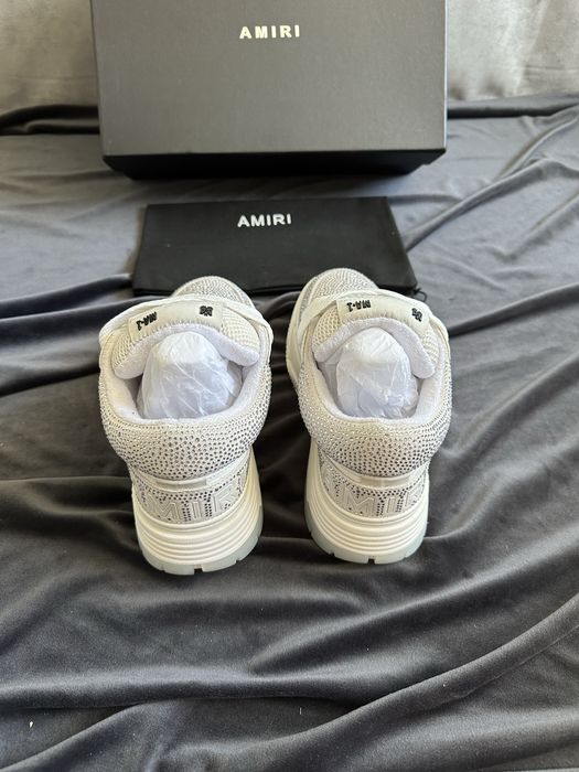 Amiri Ma-1 White Crystal (size 40)