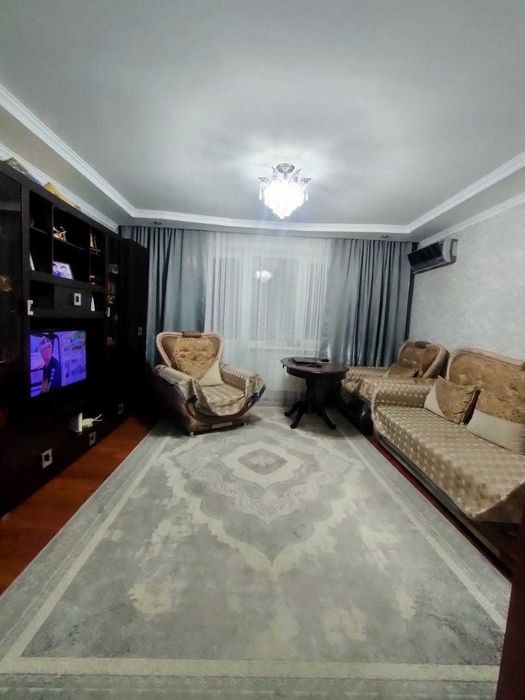 Продам 4-х комнатную квартиру по ул. Машхур Жусуп 84