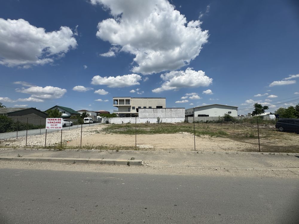 Vand teren 980 MP ( Hala sau Casa ) Regim semi