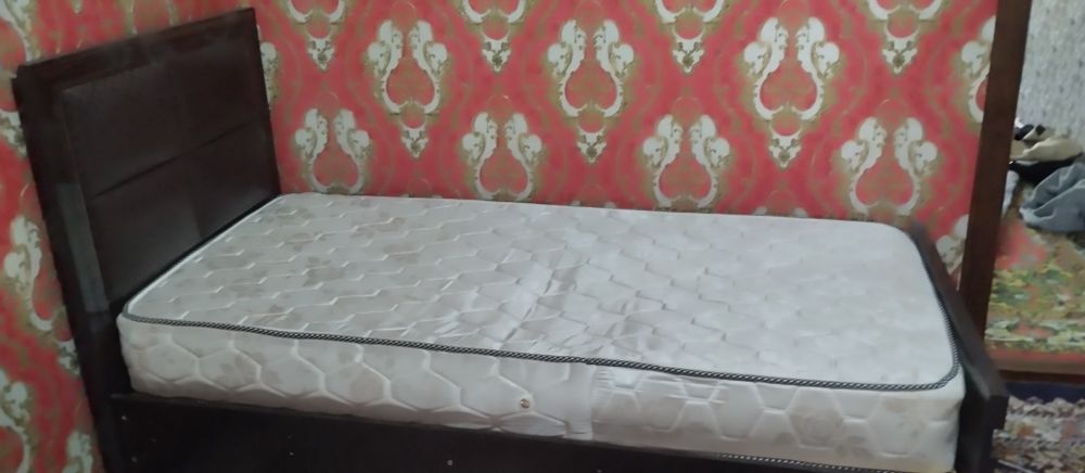 Divan 1kishilik holati yaxshi