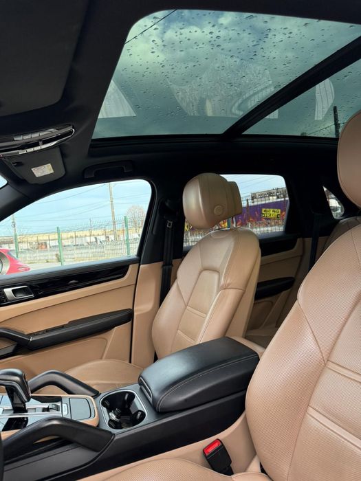 Porche Cayenne 2019