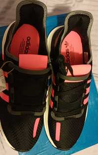 Adidas model u path run marimea 44.5 noi originali