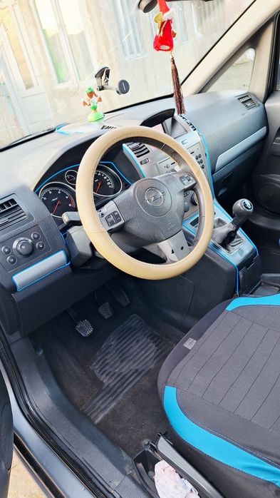 Vand Opel Zafira 7 locuri