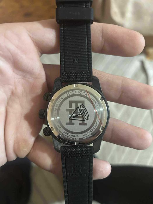 Мъжки часовник TOMMY HILFIGER TH85 CARBON 1792182 с ГАРАНЦИЯ