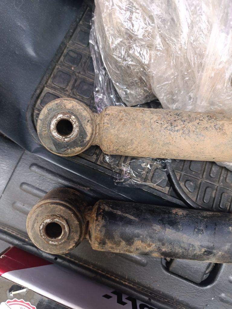 Suzuki grand vitara задно окачване