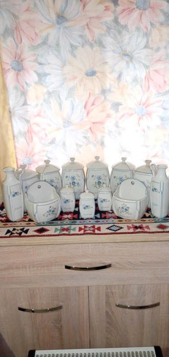 Сервиз за подправки от миналия век