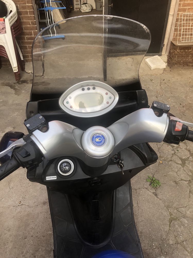 Kymco grand dink 250