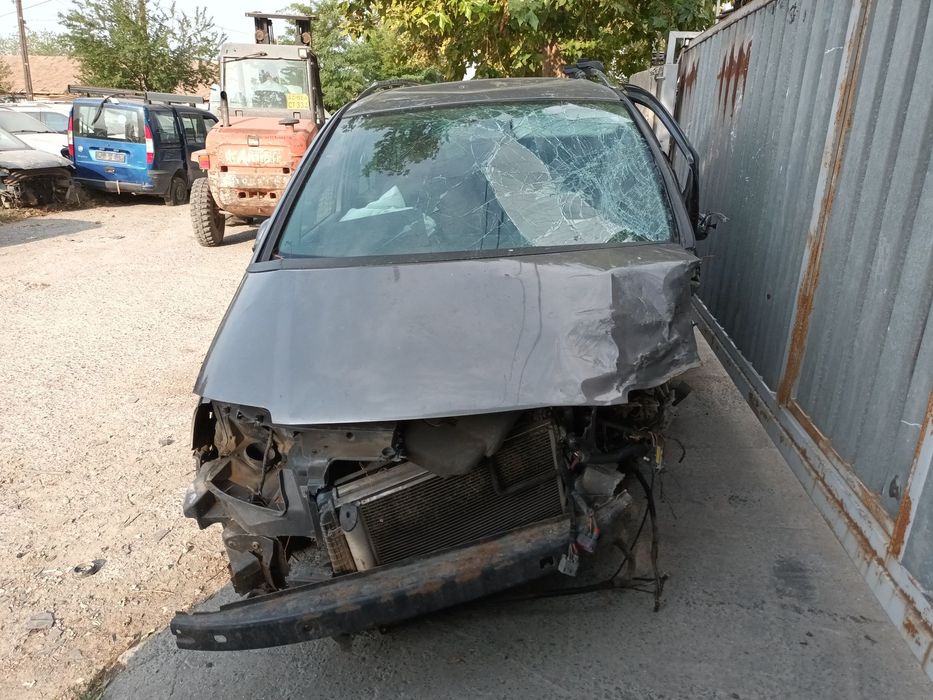 Dezmembrari  VW SHARAN (7M)  1995  > 2010 2.0 TDI Motorina