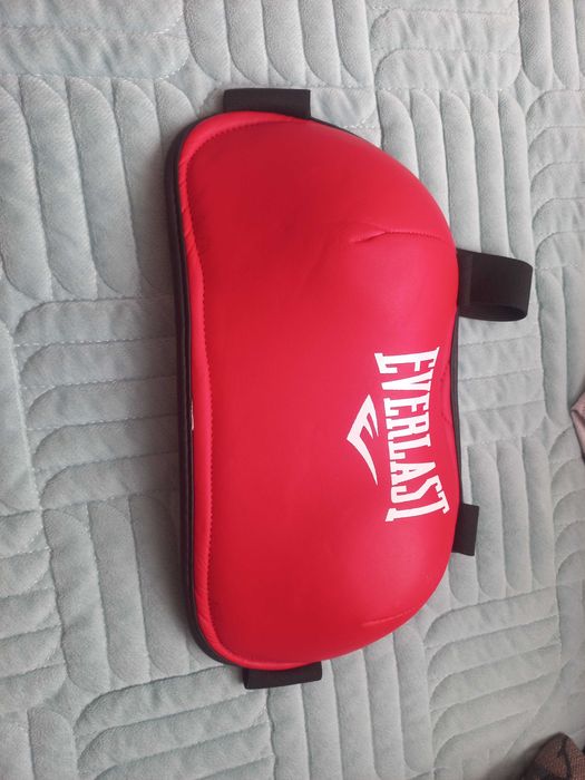 Защита груди для девочек, ( твёрдая)